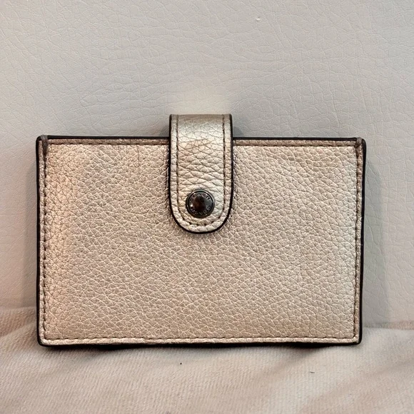 COACH Champagne Metallic Pebbled Leather Accordion Card Case - Picture 3 of 12